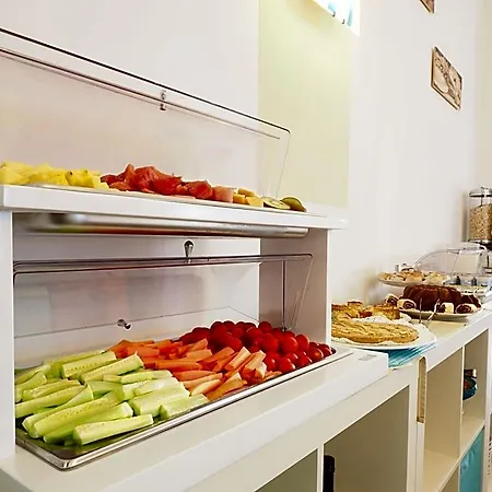 Dante Hotel 3*