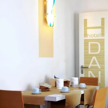 Dante Hotel 3*